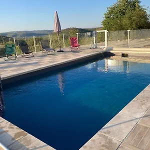  Séjour à la campagne La Roulotte Clerelu - Du Domaine Des Ramonets France